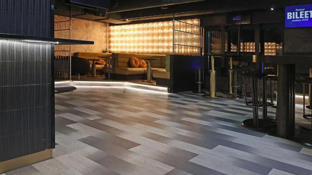 LVT
