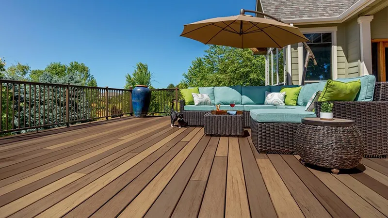 Solid Hardwood Deck